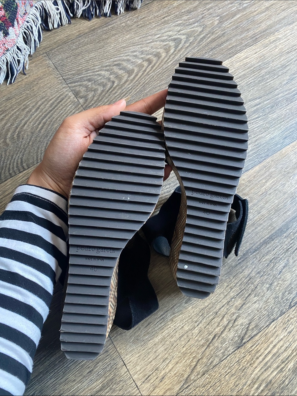 Pedro Garcia Platform Wedges - Picture 4 of 4